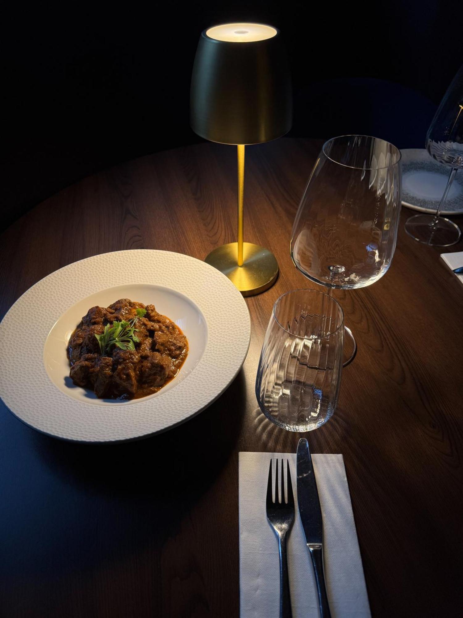 Nomi Rooms & Restaurant Бангор Экстерьер фото